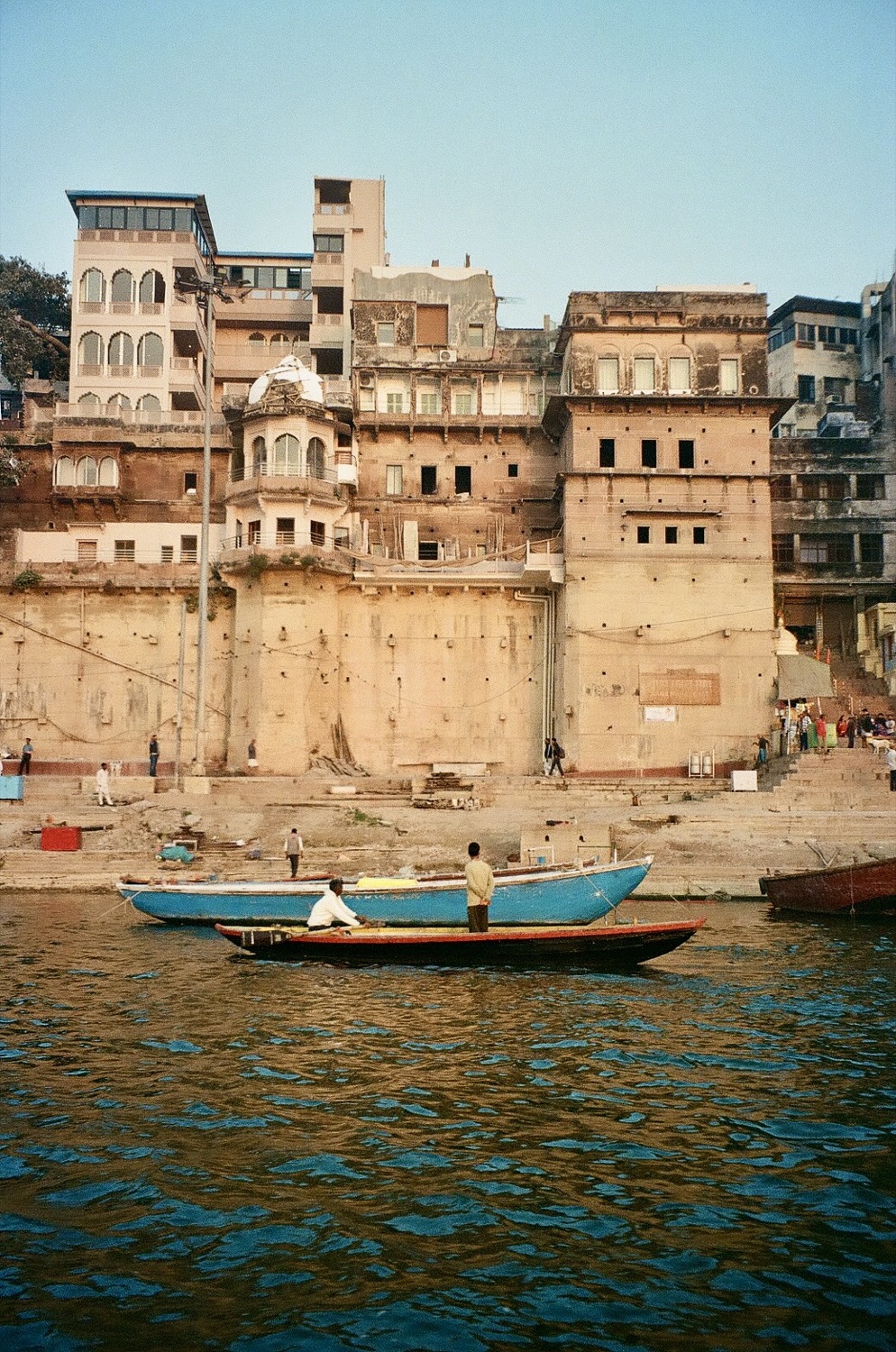 The old city above the Ganges
